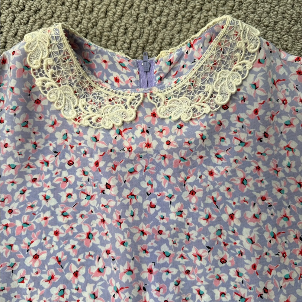 Floral Dress with Lace Collar